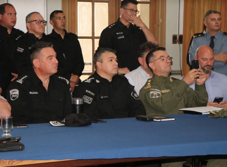 Coordinan acciones para implementar el «911 Rural» en el oeste provincial