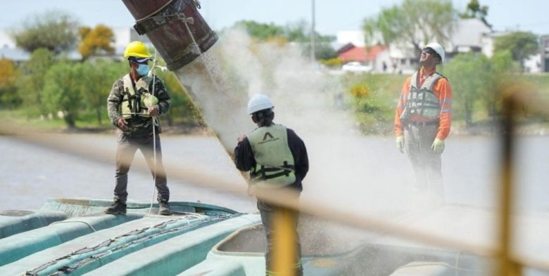 Puerto santafesino reanuda exportaciones con envío de 5 mil toneladas de soja