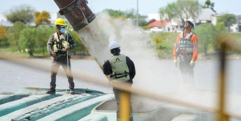 Puerto santafesino reanuda exportaciones con envío de 5 mil toneladas de soja