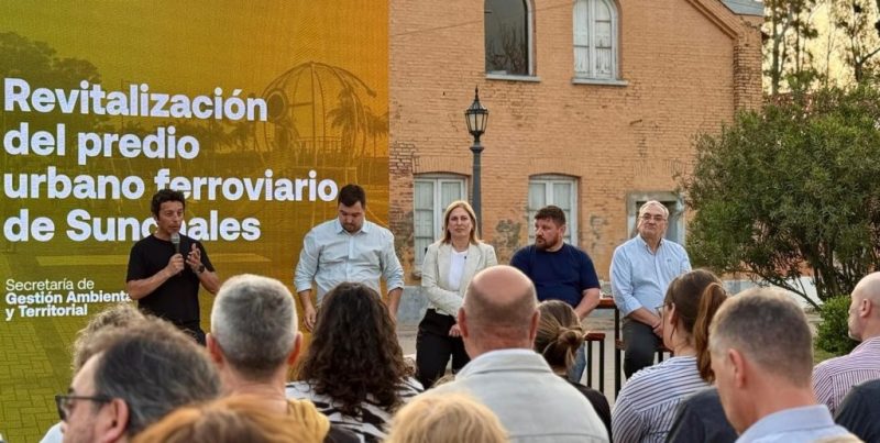 Calvo oficializó en Sunchales el plan de puesta en valor del predio ferroviario