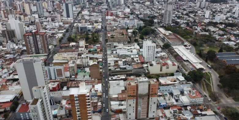 Santa Fe: el Concejo Municipal habilitó transformar cocheras de edificios en comercios y oficinas