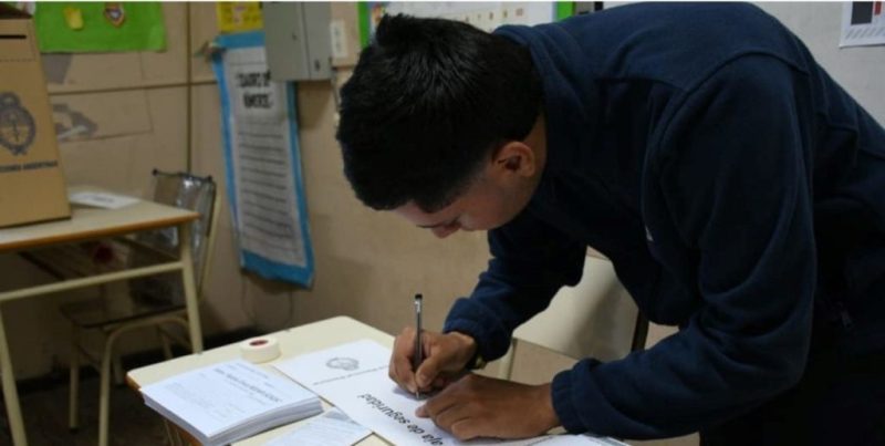 Santa Fe capital: las mesas abrieron con normalidad y buena participación en barrios y escuelas