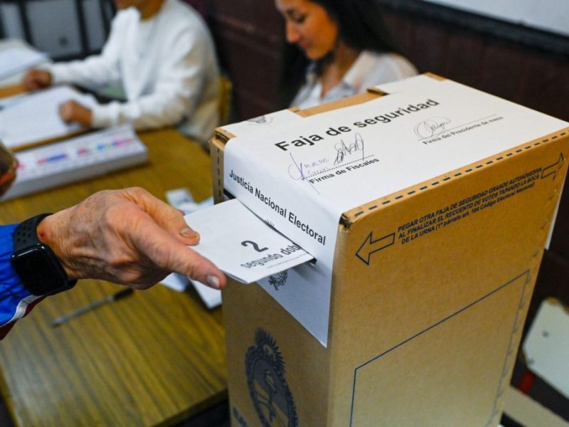 Decisión 2025: se desarrollan las elecciones legislativas en Argentina