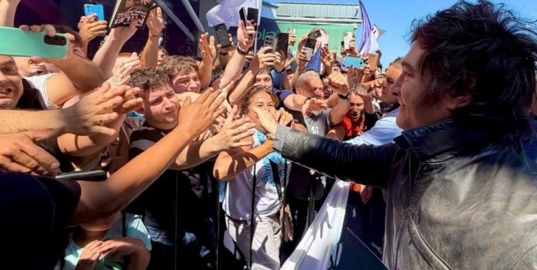 El presidente Javier Milei recorrió Santa Fe junto al candidato a diputado Agustín Pellegrini