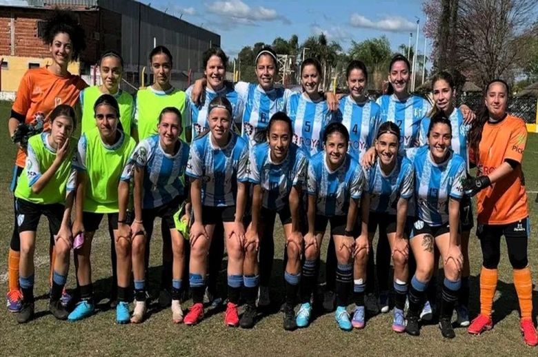 Belgrano y Unión juegan la final de ida de la Copa Túnel de fútbol femenino