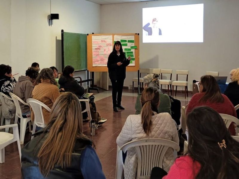 INTI e INTA capacitan a emprendedores y productores