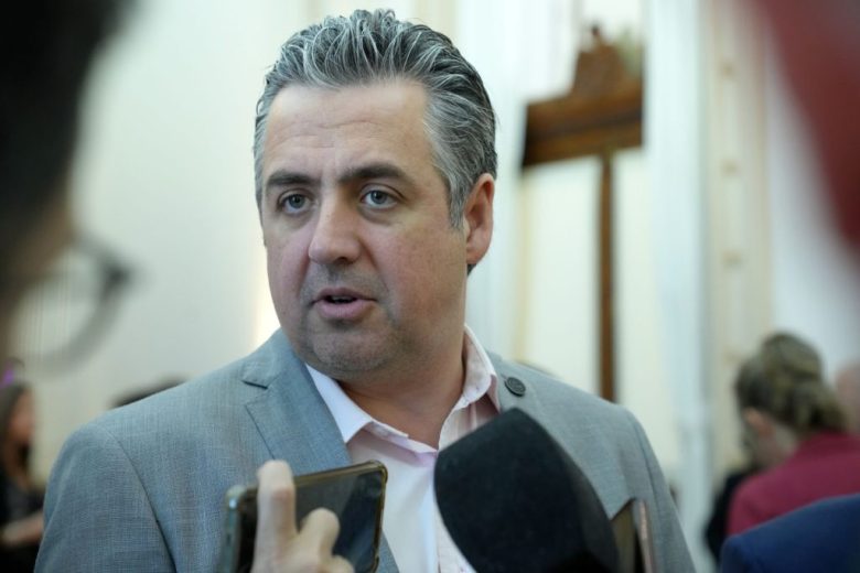 Anunciaron medidas para mitigar las muertes por violencia intrafamiliar en Santa Fe