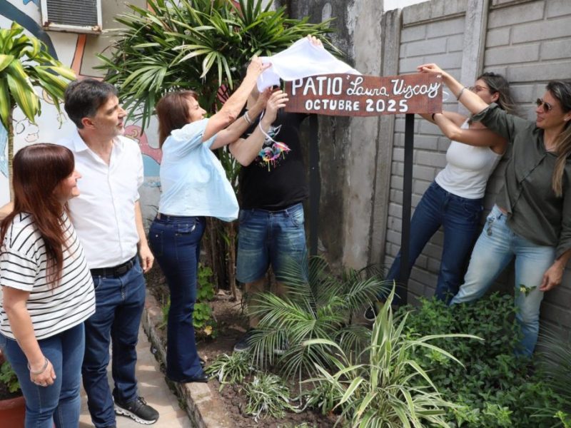 Homenaje a la escritora y docente reconquistense Laura Vizcay