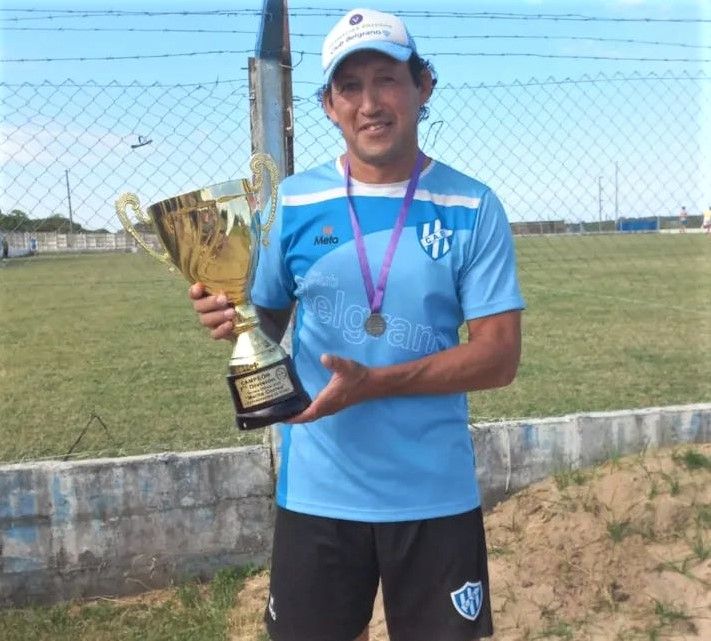 Víctor Muller tuvo una emotiva despedida de Belgrano