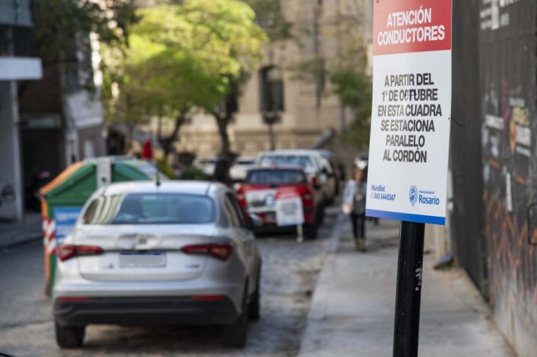 Ya rige la nueva disposición de estacionamiento en el área central en Rosario