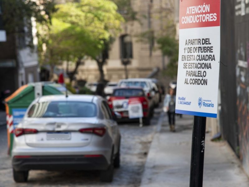Ya rige la nueva disposición de estacionamiento en el área central en Rosario