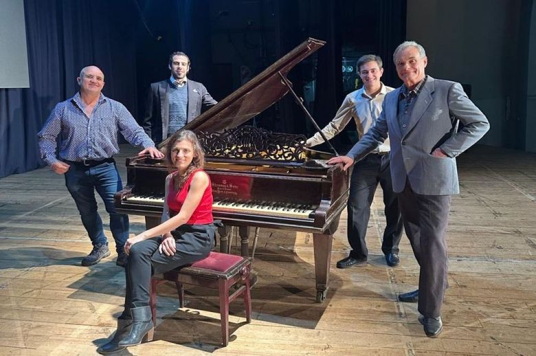 Un piano histórico volvió a sonar en una gala llena de emociones