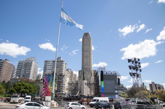 Rosario: habrá cortes y desvíos de tránsito por el show de Nicki Nicole y Baglietto en el Monumento