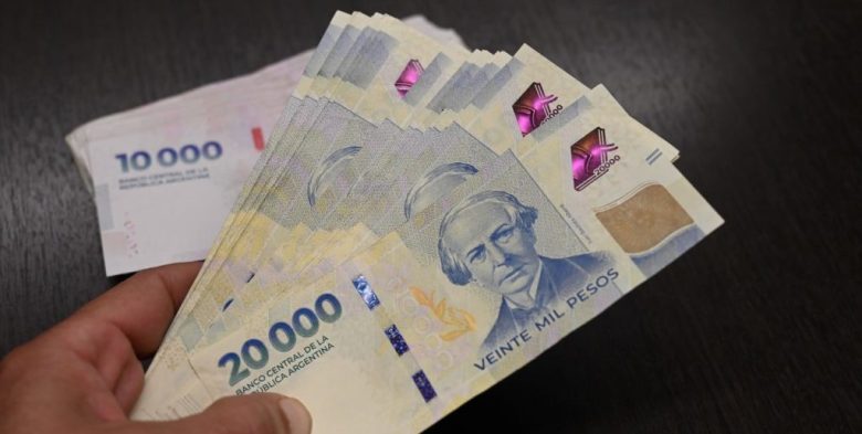 El Gobierno otorgará un bono de hasta 70 mil pesos para jubilados ...