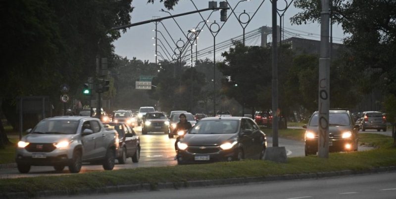 El Gobierno volvió a postergar la actualización de un tramo de los impuestos a los combustibles