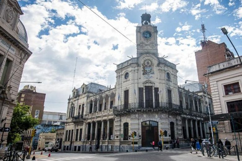 Paraná: el Presupuesto 2026 prevé eliminación de tasas y prioriza obras estratégicas