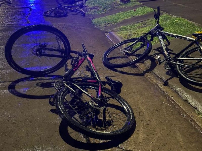 Avellaneda: cuatro ciclistas heridos tras ser embestidos por un auto cuyo conductor se dio a la fuga