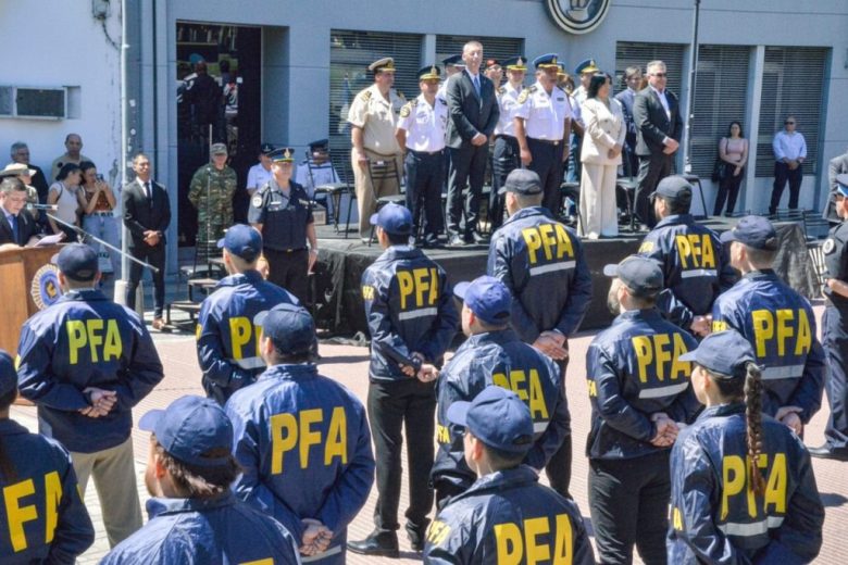 Conmemoración del aniversario de la Policía Federal