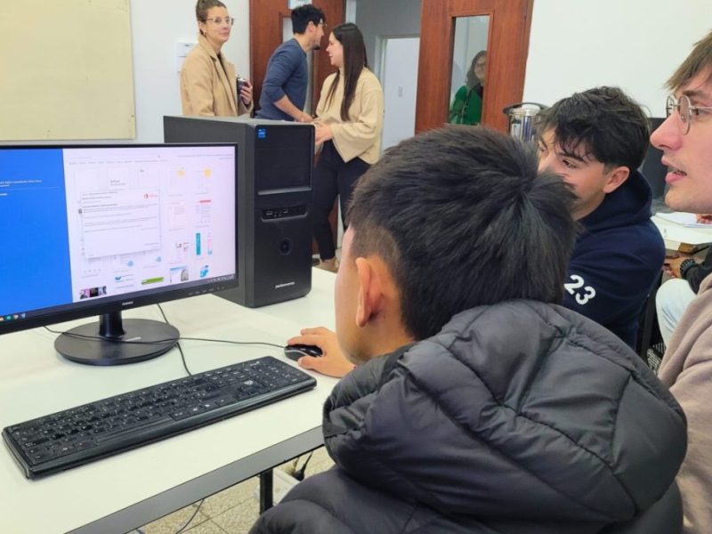 Adolescentes completaron talleres digitales del programa Su+ Autonomía