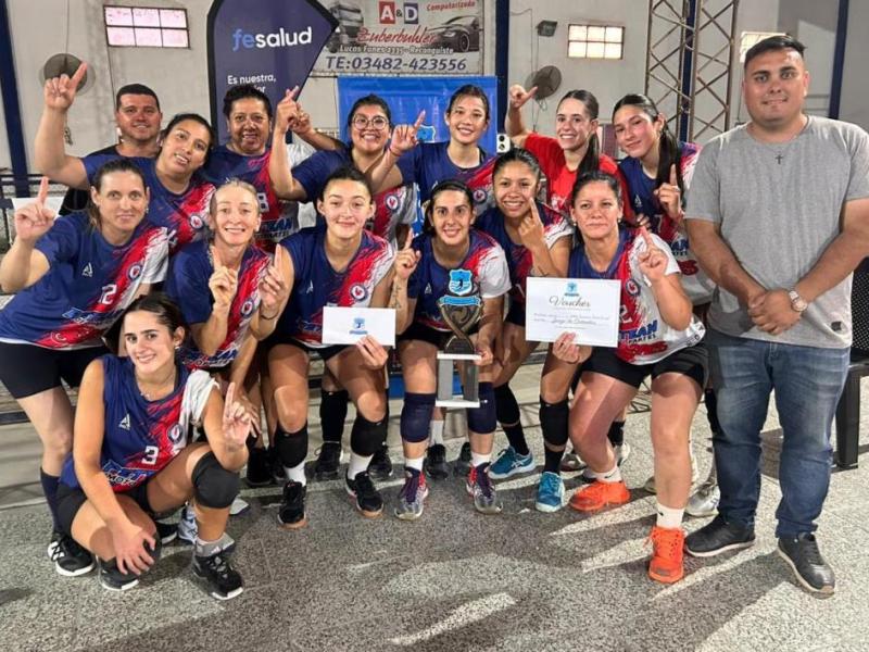 Adelante, Policial y Padre Celso se consagraron campeones de la Liga Costera de Vóley