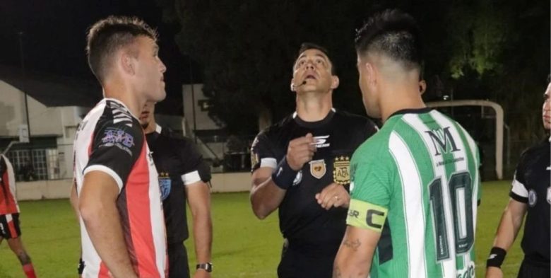 Clausura del estadio y multa económica: severa sanción a Sanjustino tras la agresión al árbitro Carlos Córdoba