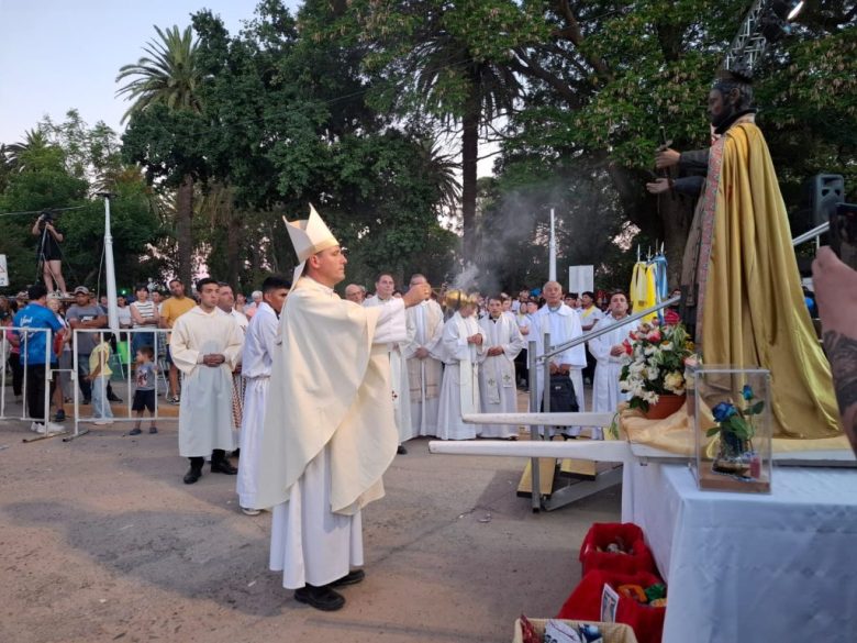 San Javier vivió una multitudinaria muestra de Fe a su Santo Patrono