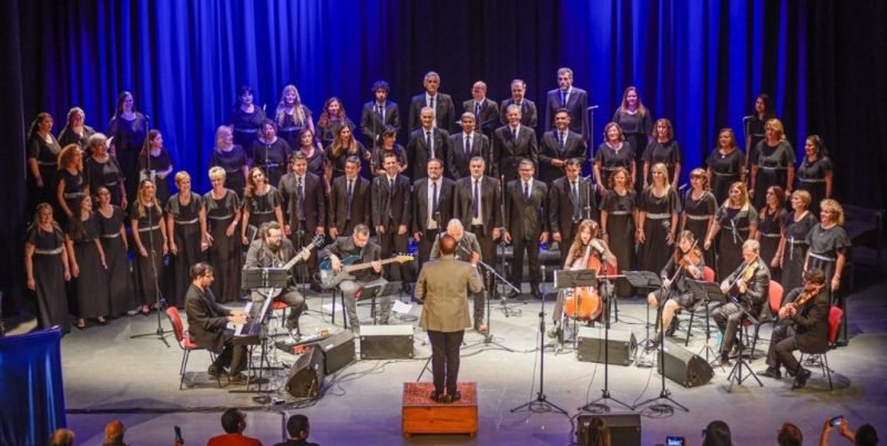 Misa Criolla y Navidad Nuestra: emotivo concierto en el Teatro Municipal 1º de Mayo de Santa Fe