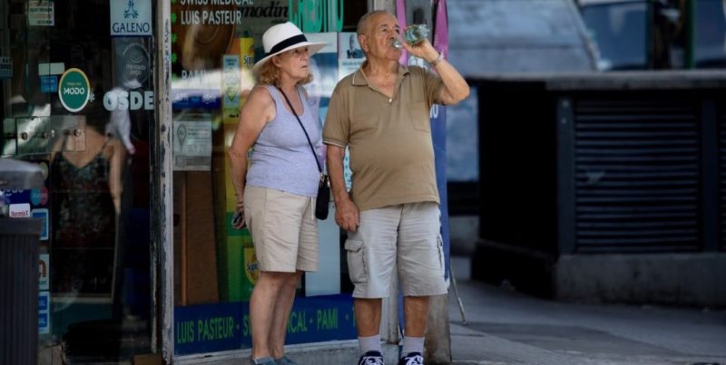 Alertan por los riesgos para la salud de las olas de calor