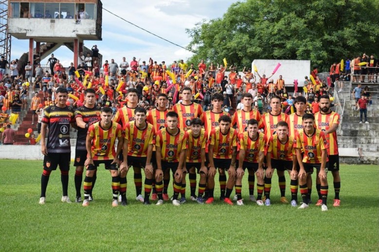 Neuquén es el nuevo campeón del fútbol paranaense
