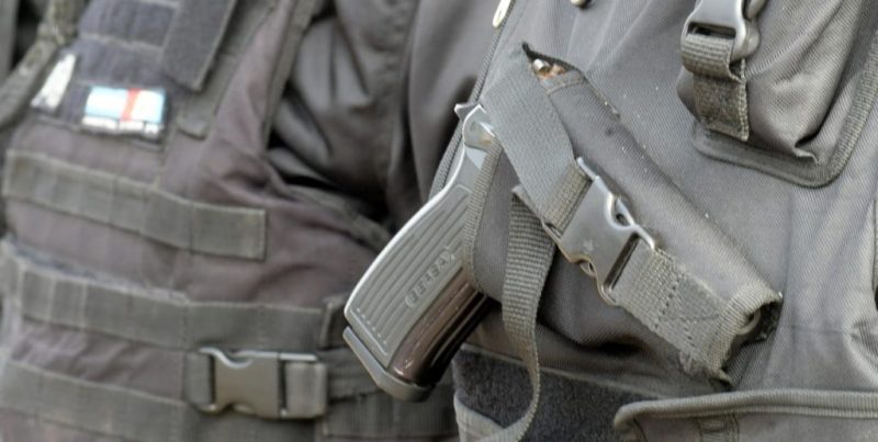 Disponen prórroga parcial de la emergencia en seguridad para mantener a policías reincorporados