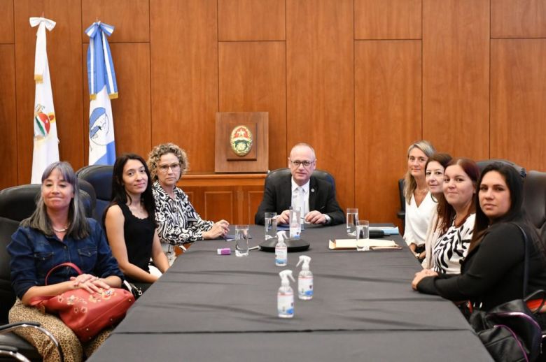 Acuerdo para fortalecer la lucha contra la violencia de género en Victoria
