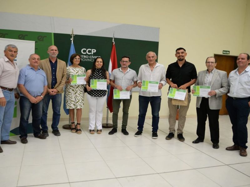 Entrega de premios del Salón de Fotografía de Entre Ríos