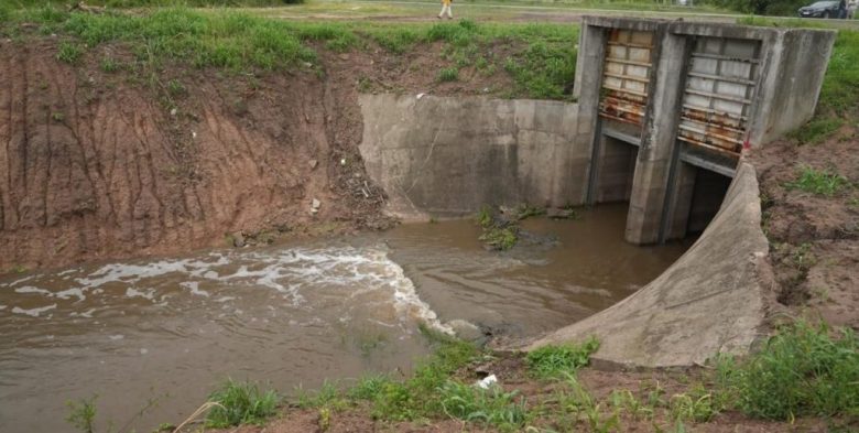 Obras clave en canales mejoran el escurrimiento y refuerzan la defensa hídrica del Gran Santa Fe