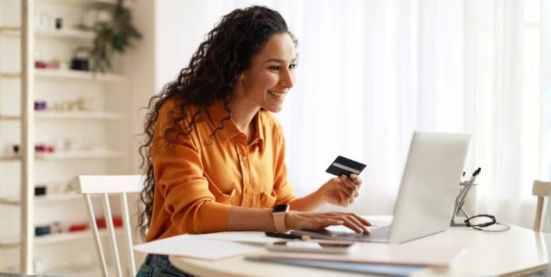AFIP ajusta el régimen de IVA para ventas en plataformas de comercio electrónico