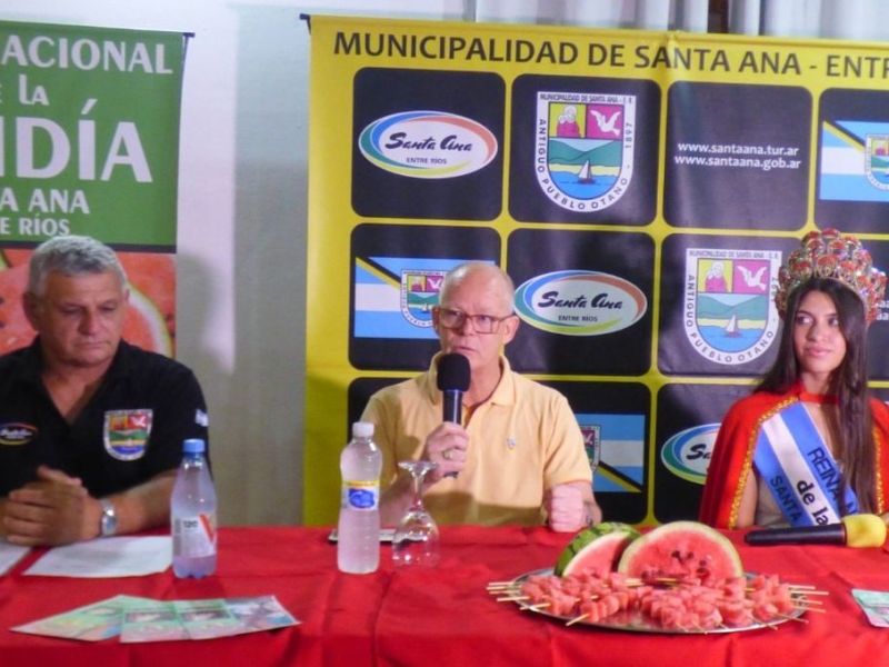 Santa Ana presentó su Fiesta Nacional de la Sandía