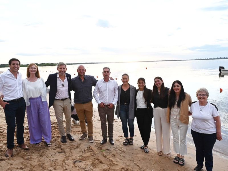 Desde Villa Urquiza se inauguró la temporada de verano de Entre Ríos