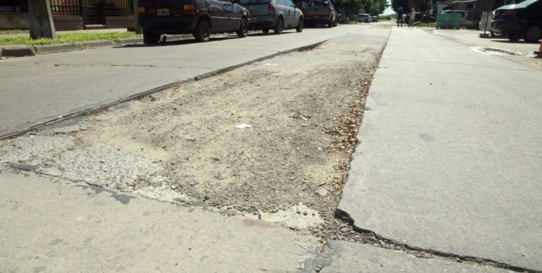Barrio El Pozo, Santa Fe: vecinos sin colectivo por el deterioro de calle Greca