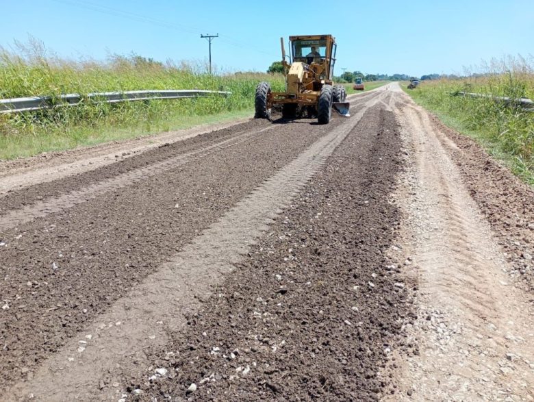 Vera: avanzan con un plan obras para recuperar el estado de las rutas 100s, 30 y 13