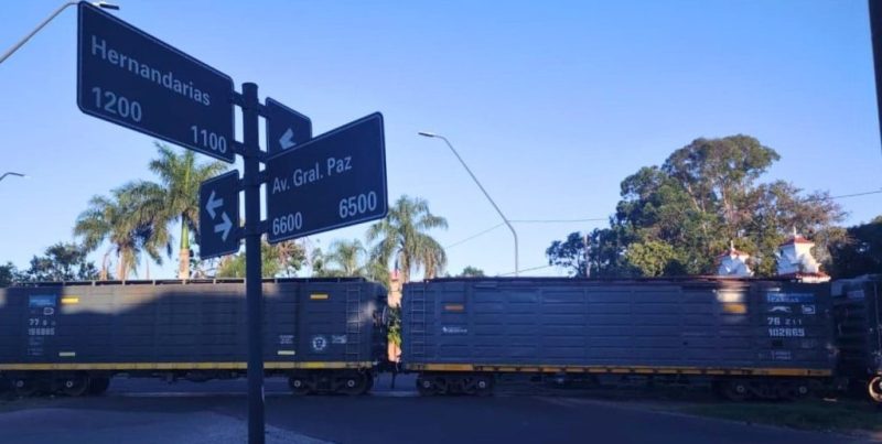 Descarriló otro tren en Santa Fe, en el cruce de Hernandarias y General Paz