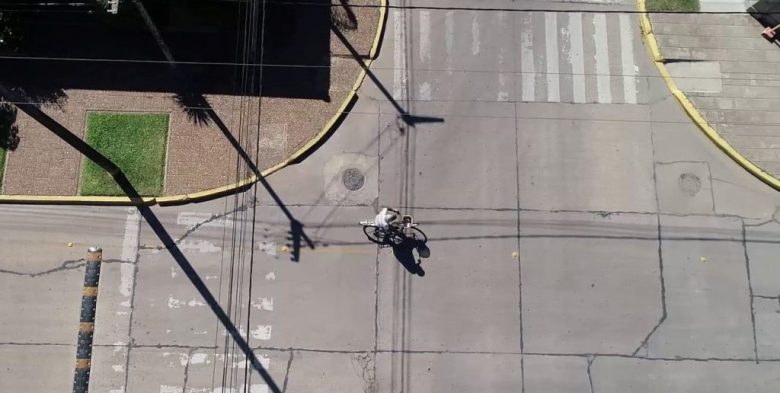 Instan a mantener libres las bicisendas por seguridad vial en Franck