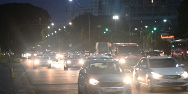 En Santa Fe, el parque automotor ya casi iguala a la cantidad de personas en la ciudad