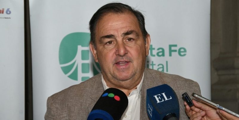 Poletti prioriza las funciones del viceintendente para la gestión municipal en Santa Fe
