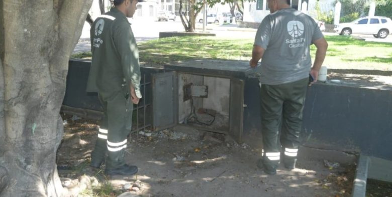 Robaron la bomba de agua de la Fuente del Maestro, junto al Parque Sur de Santa Fe