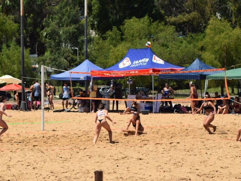 El beach vóley tendrá protagonismo en la Fiesta de la Playa