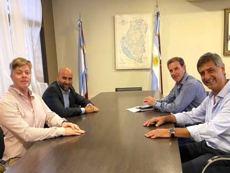 Reunión de autoridades de OSER y de la Defensoría del Pueblo de Paraná