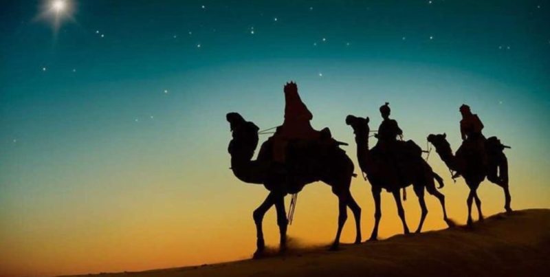 Los Reyes Magos y su paso por un camino rural de Santa Fe