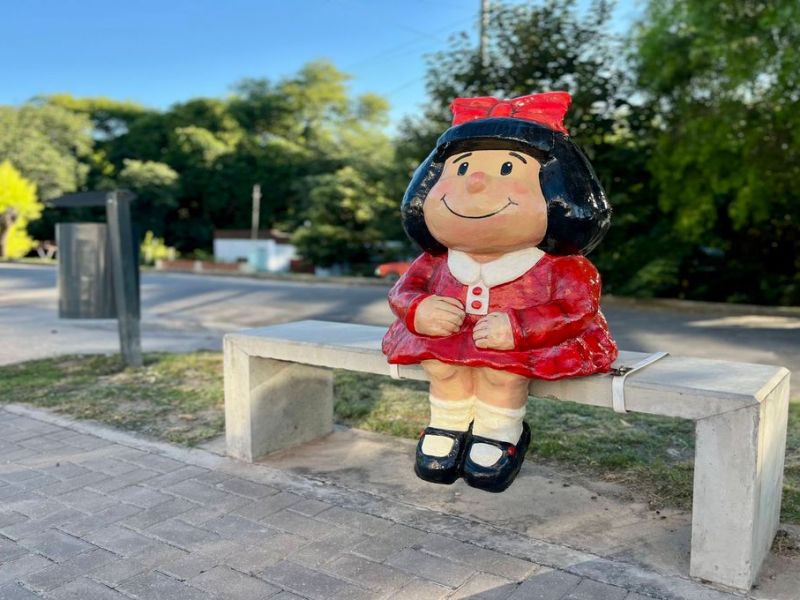 Victoria inauguró nuevas piezas artísticas en la vía pública