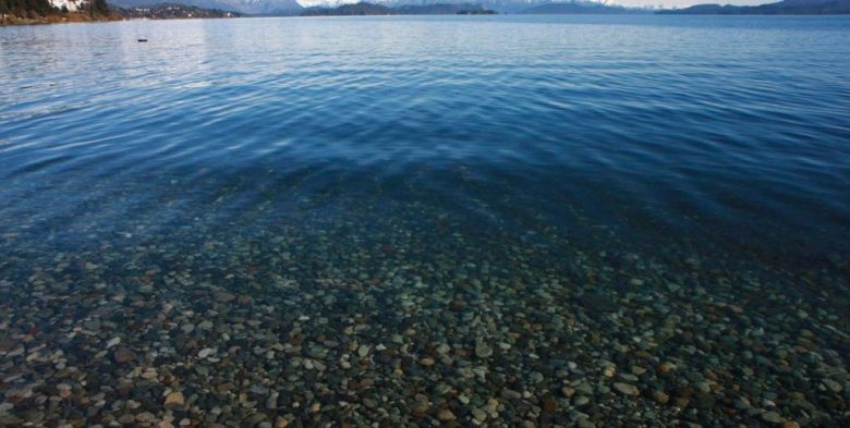 Falleció un hombre en el Lago Nahuel Huapi de Bariloche al intentar llegar a un velero