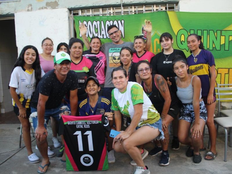 Maravilla Martínez dio una charla motivacional en Victoria