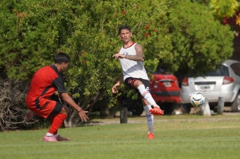 Patronato volvió a empatar en su tercer amistoso de pretemporada frente a Colón
